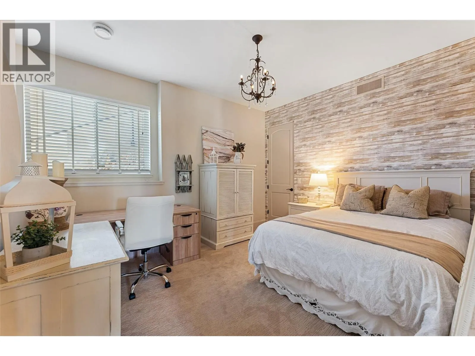 3211 Pinot Noir Place