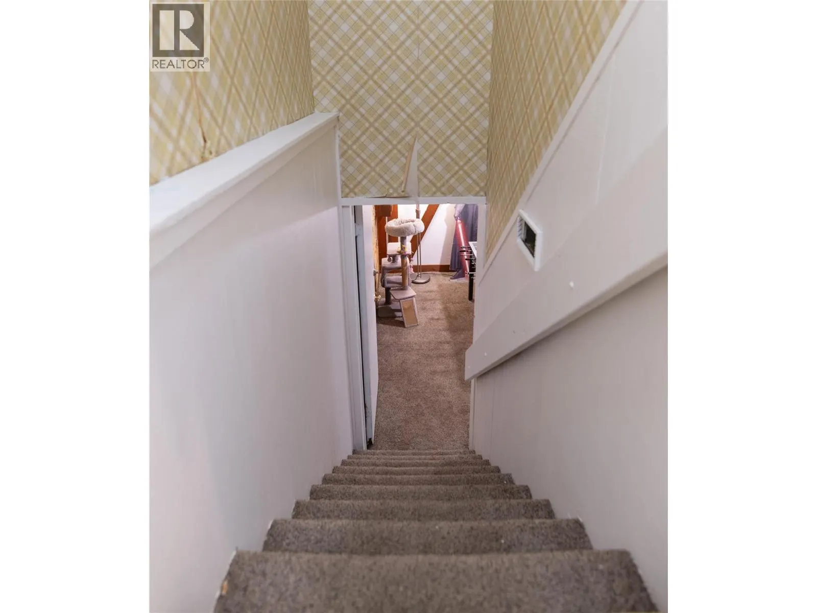 955 Hickory Road