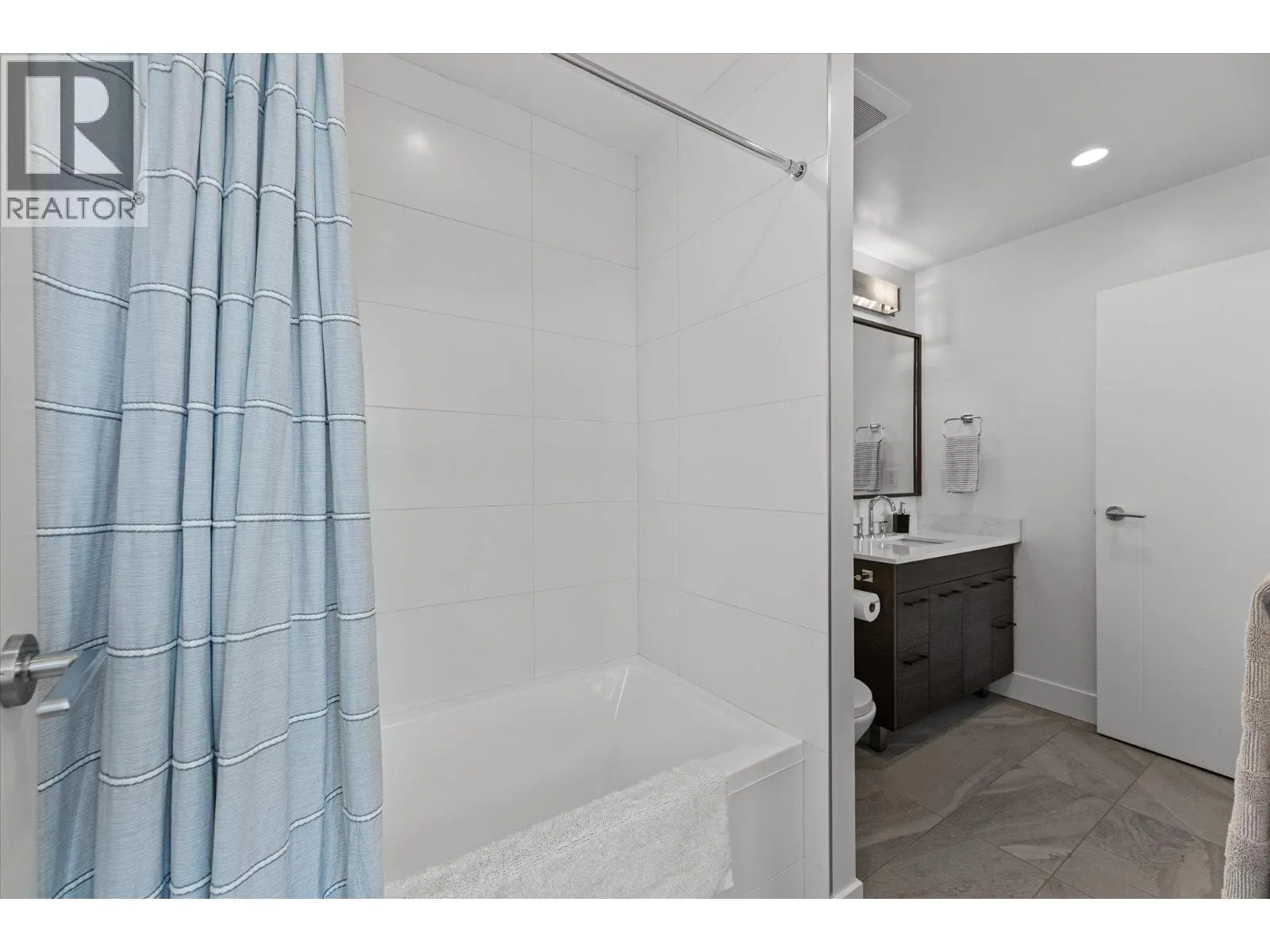 1191 Sunset Drive Unit# 2906 Lot# 191