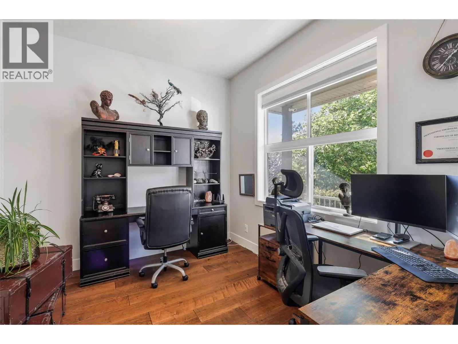 460 Azure Place Unit# 11
