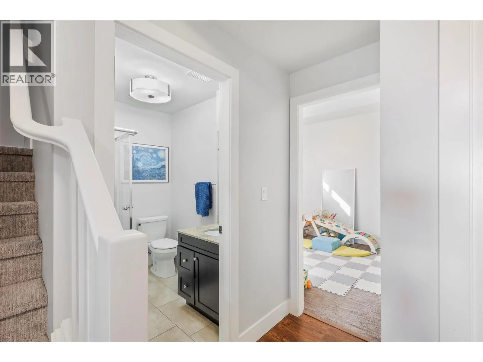 460 Azure Place Unit# 11