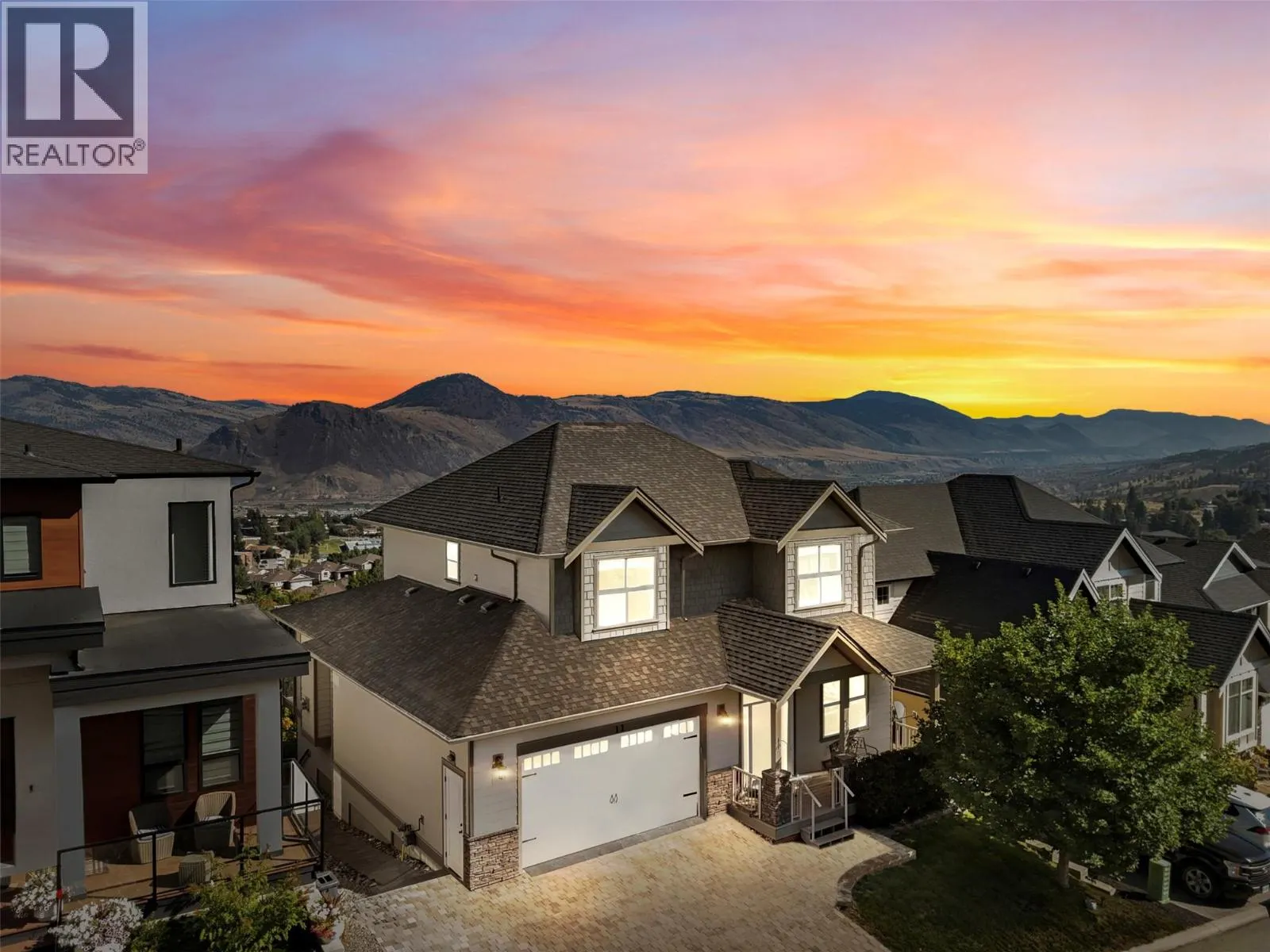 460 Azure Place Unit# 11