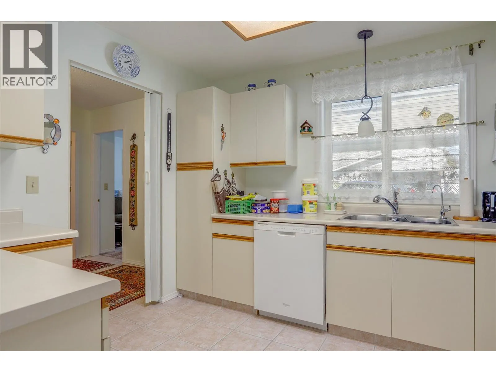 3900 27 Avenue Unit# 19