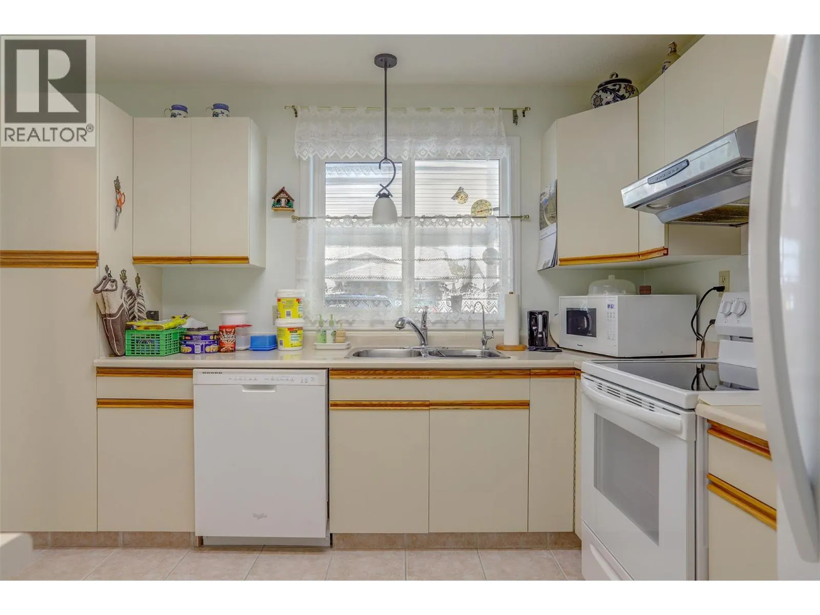 3900 27 Avenue Unit# 19