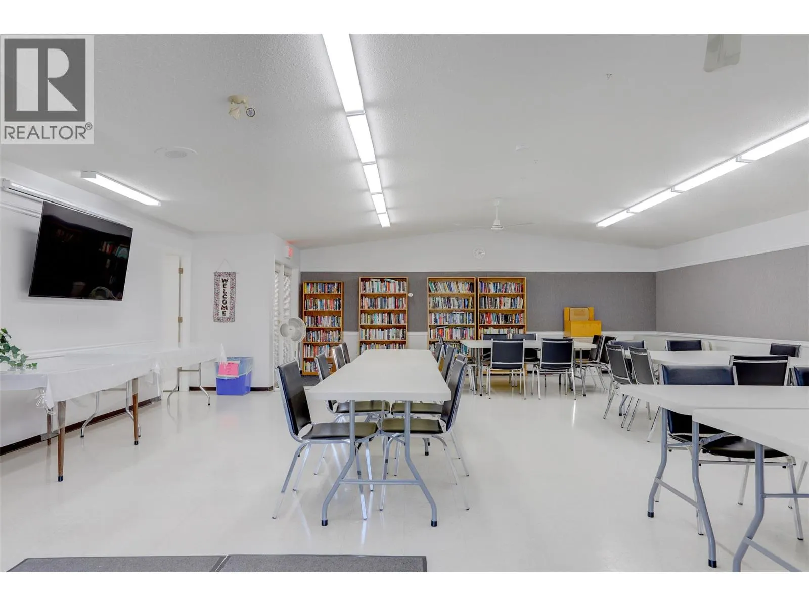 3900 27 Avenue Unit# 19