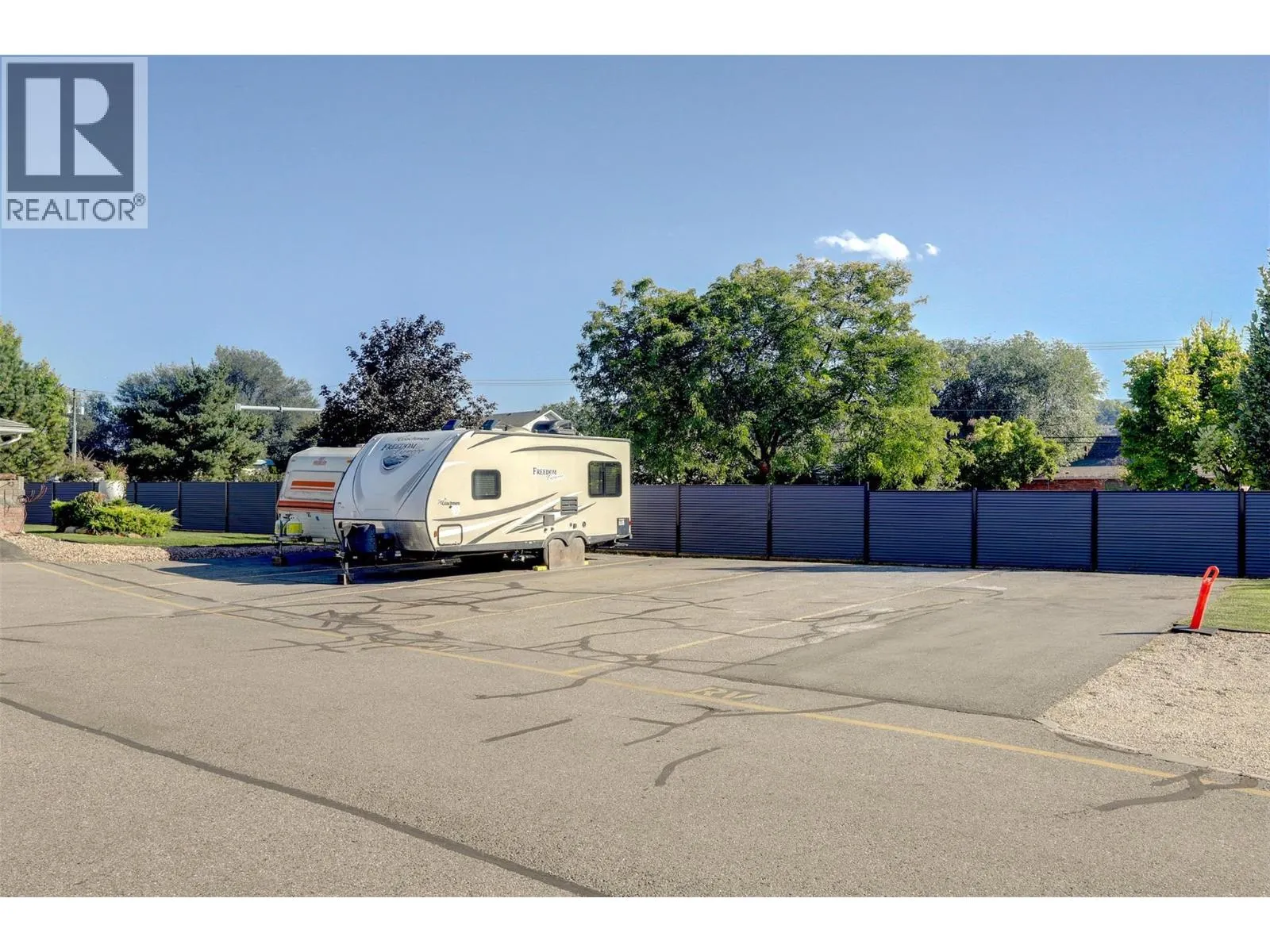 3900 27 Avenue Unit# 19