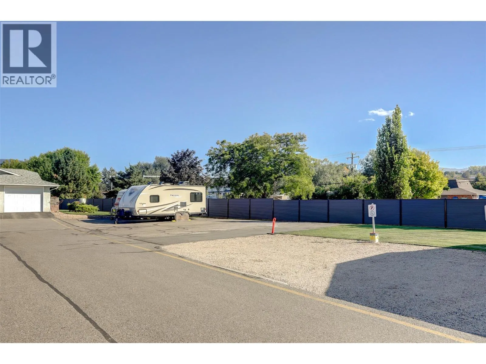 3900 27 Avenue Unit# 19