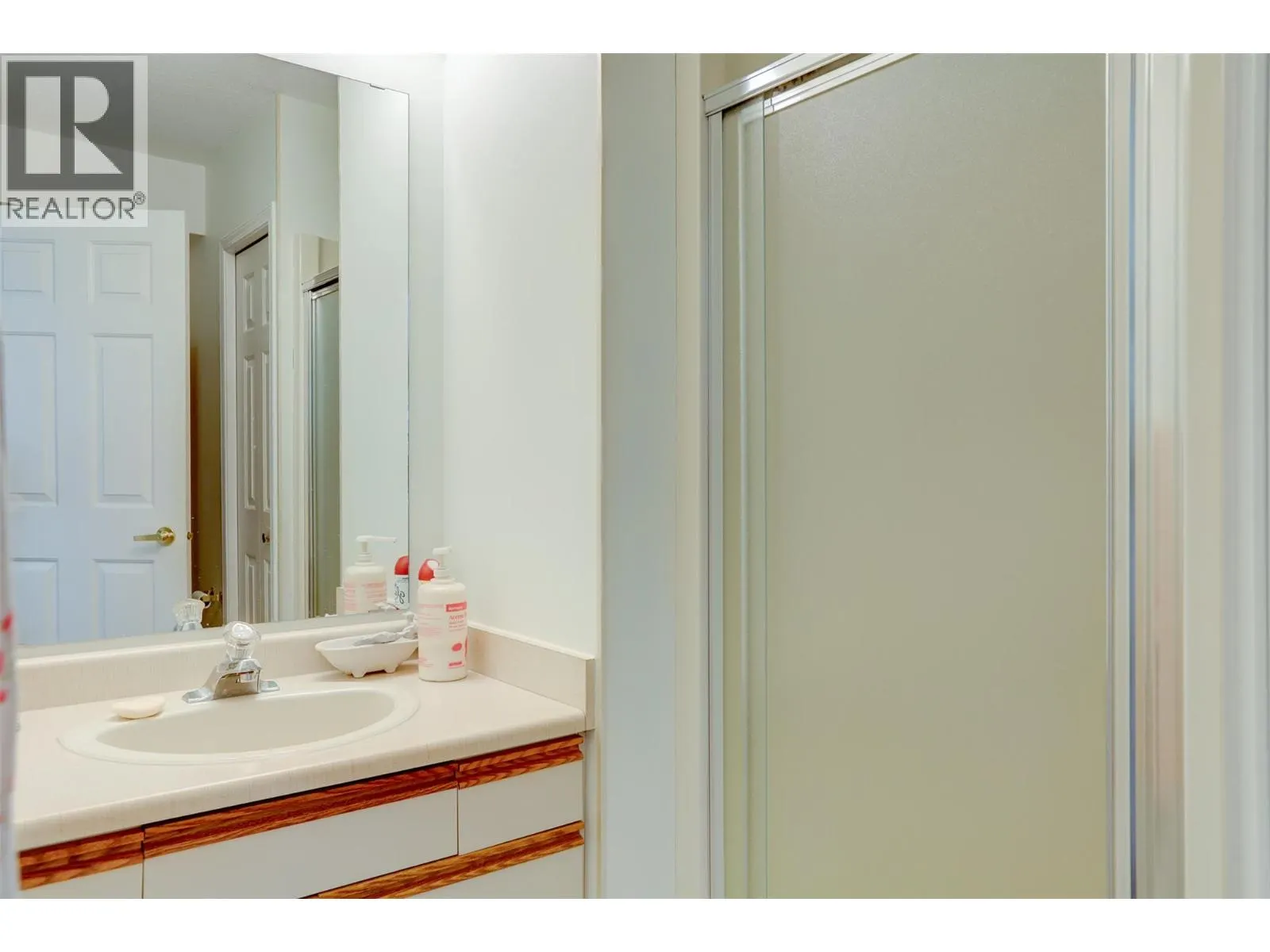 3900 27 Avenue Unit# 19