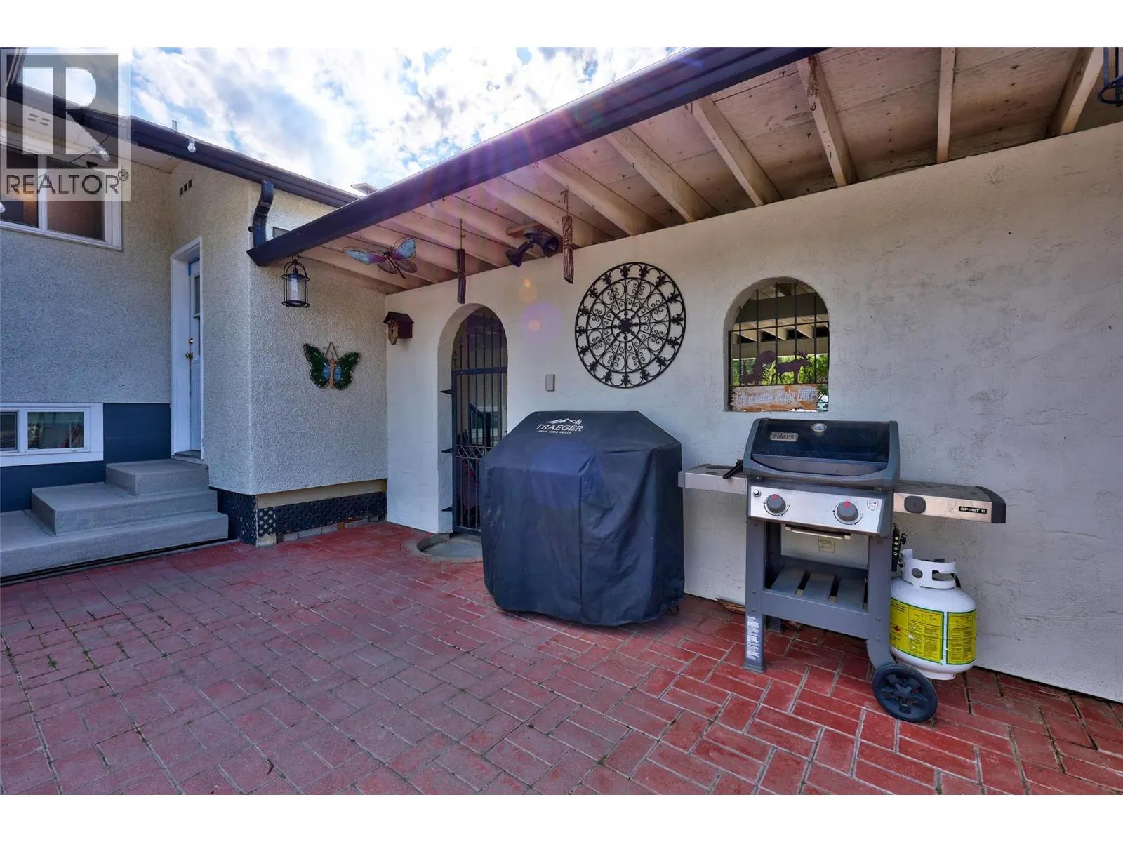 1732 Valleyview Drive