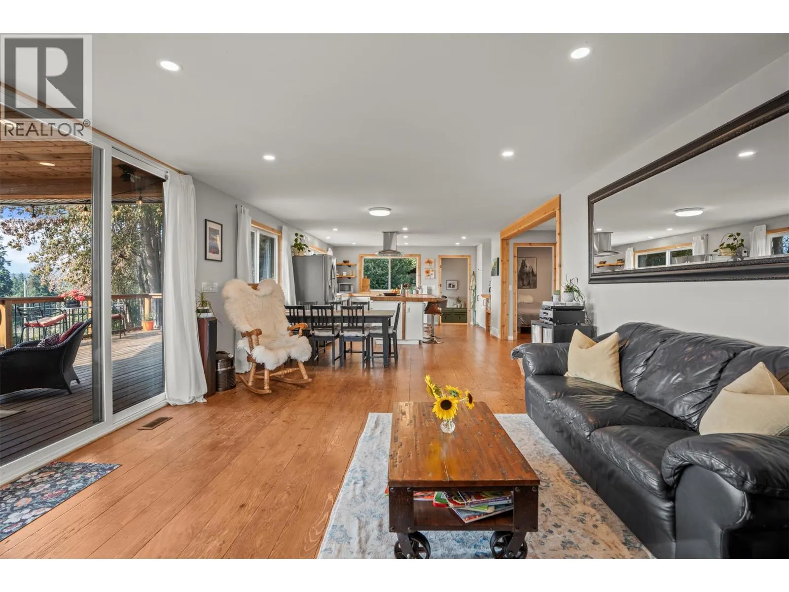 1274 Mountain View Road