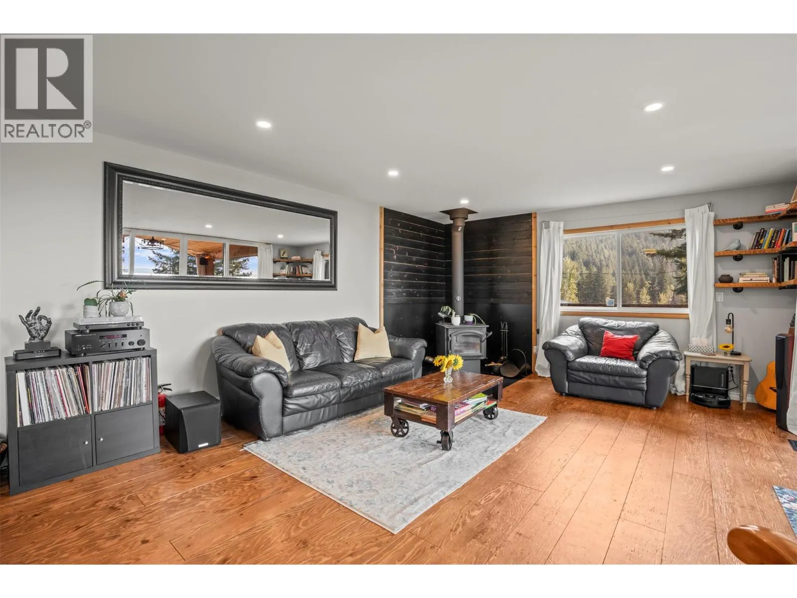 1274 Mountain View Road