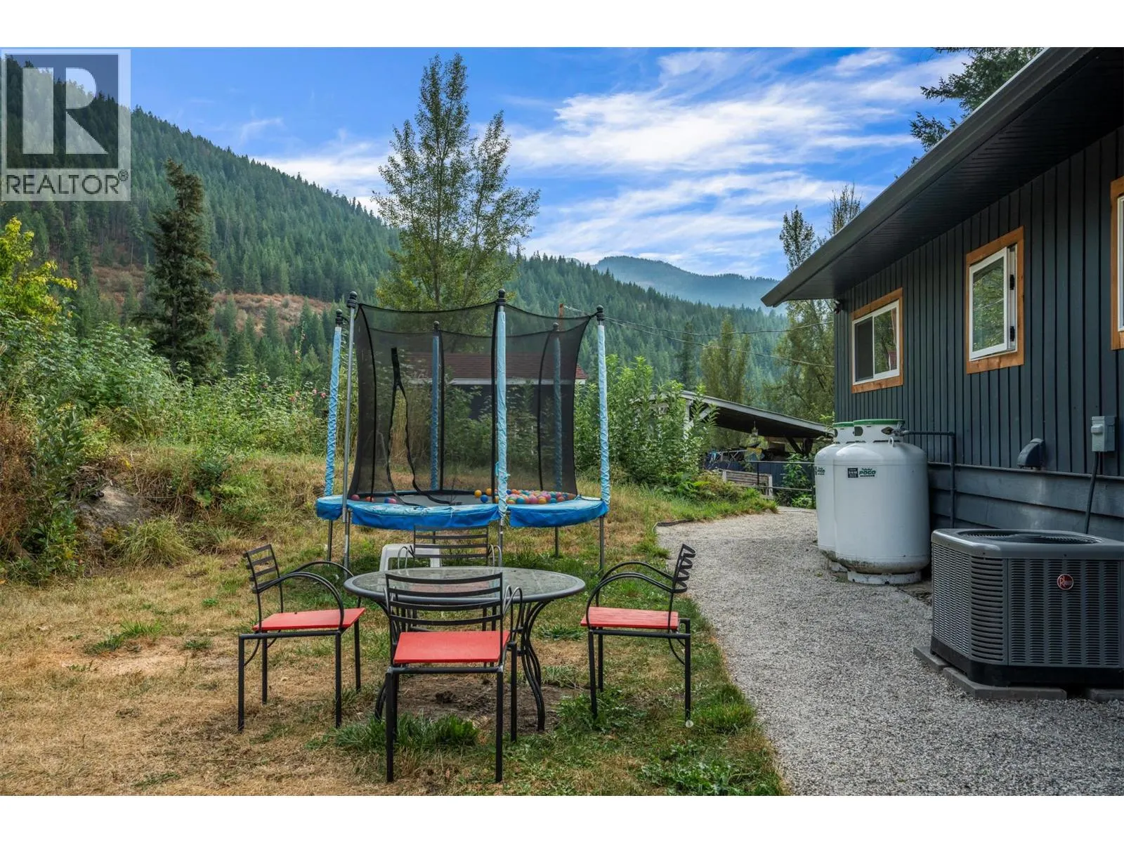 1274 Mountain View Road