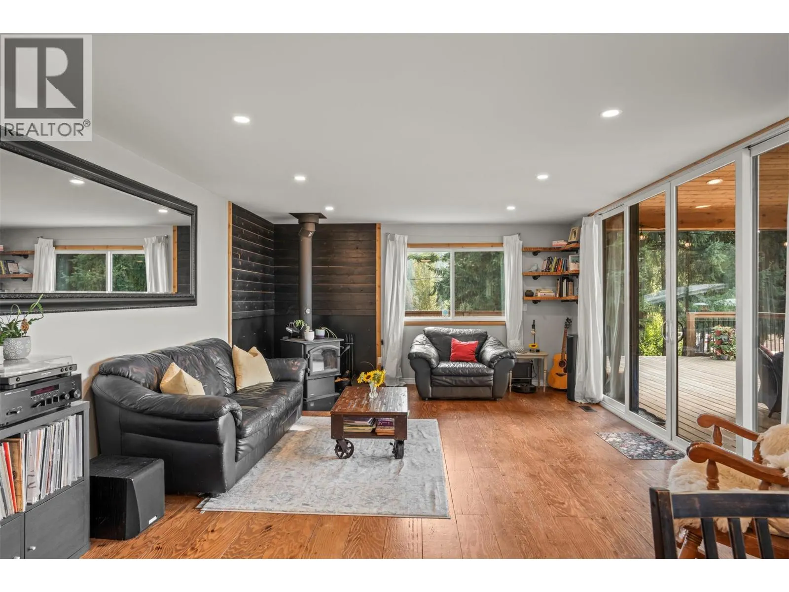 1274 Mountain View Road