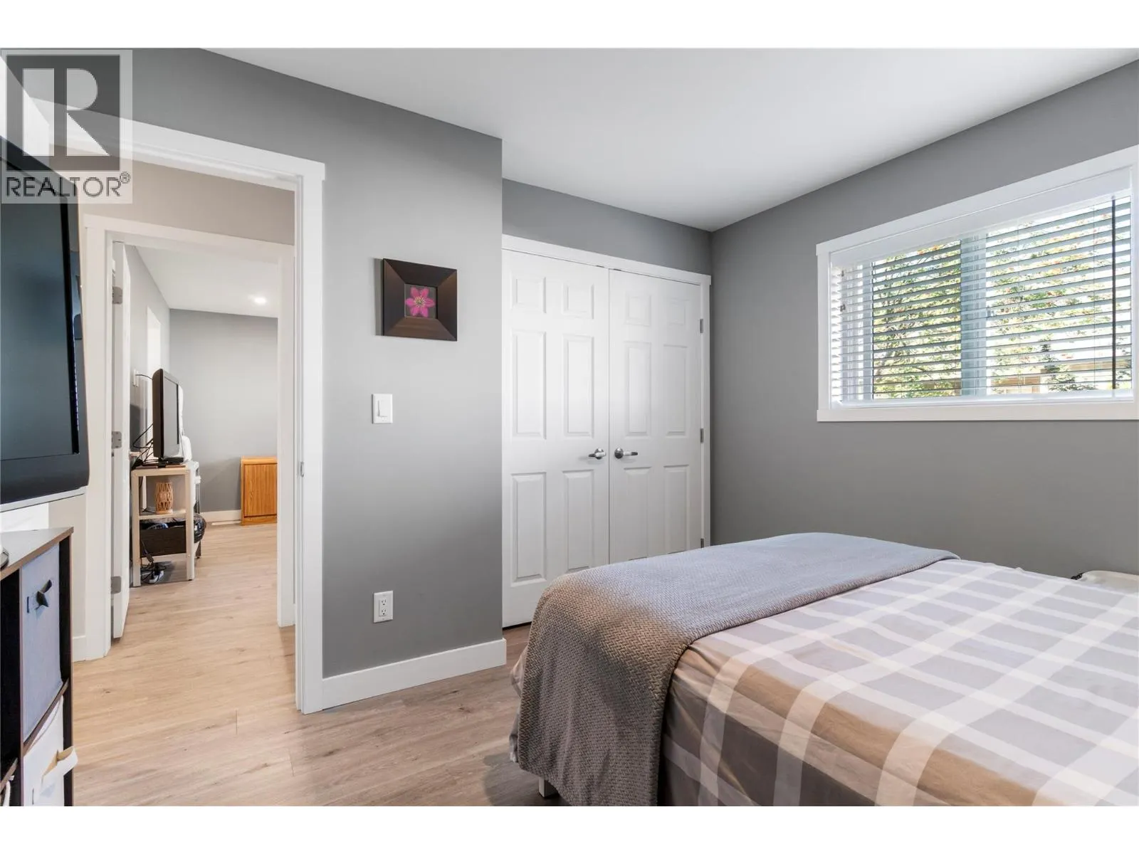 728 Elderberry Walk