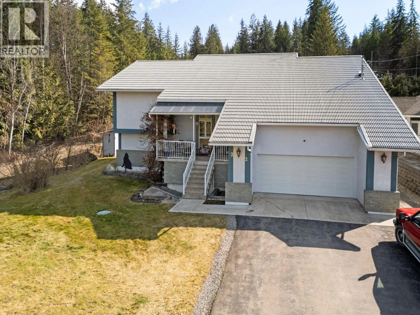 2572 Bayview Road