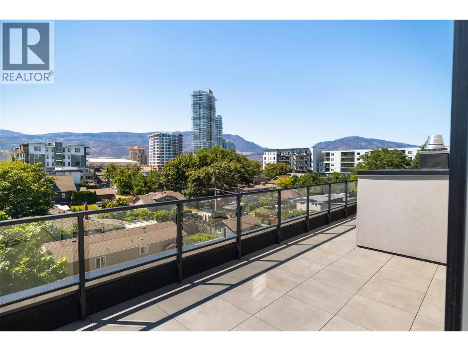 604 Cawston Avenue Unit# 415