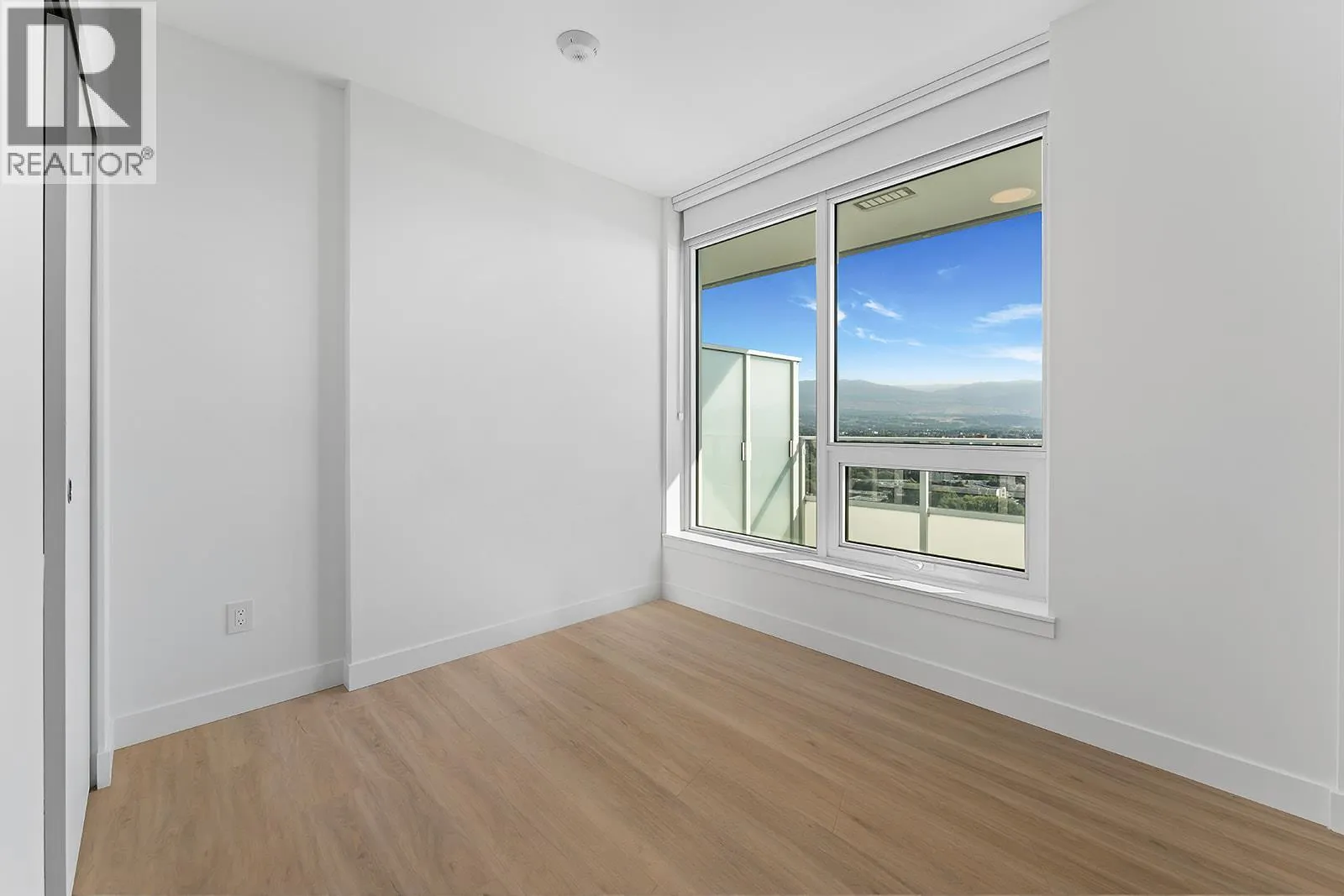 1626 Water Street Unit# 2007