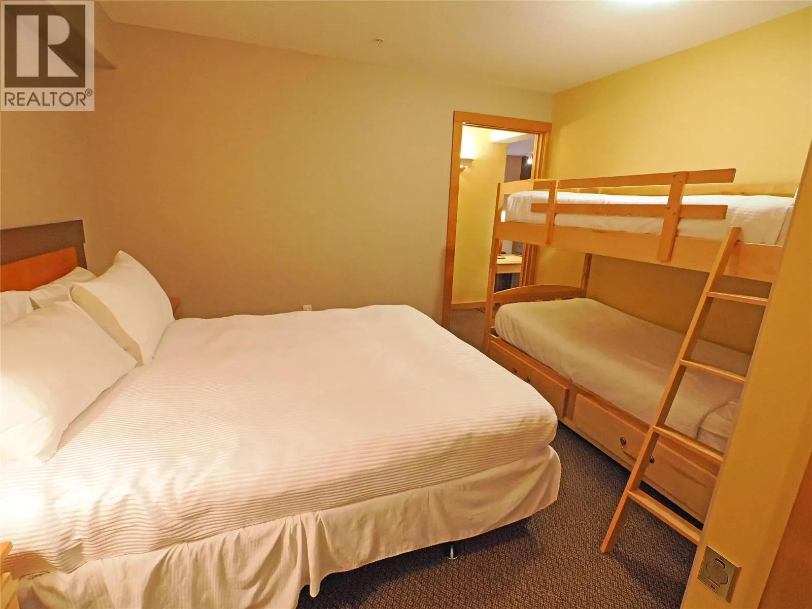 5335 Big White Road Unit# 303/305