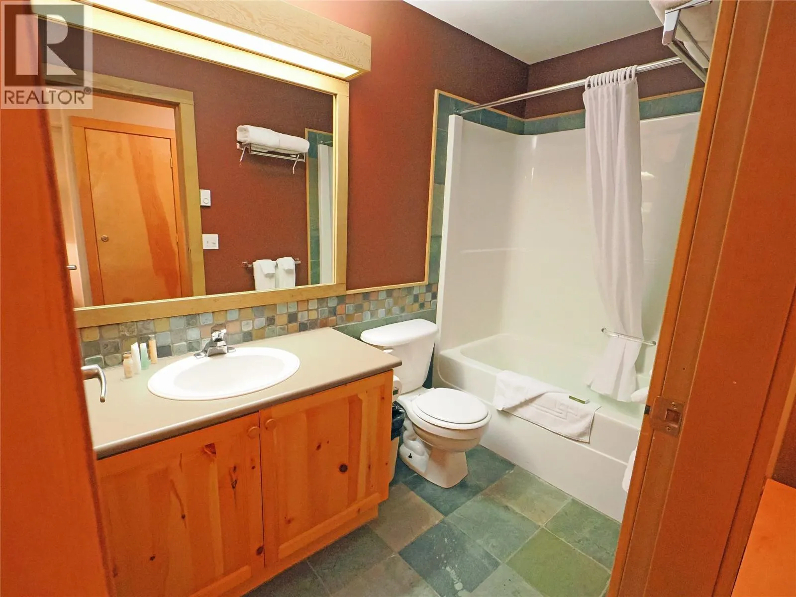 5335 Big White Road Unit# 303/305