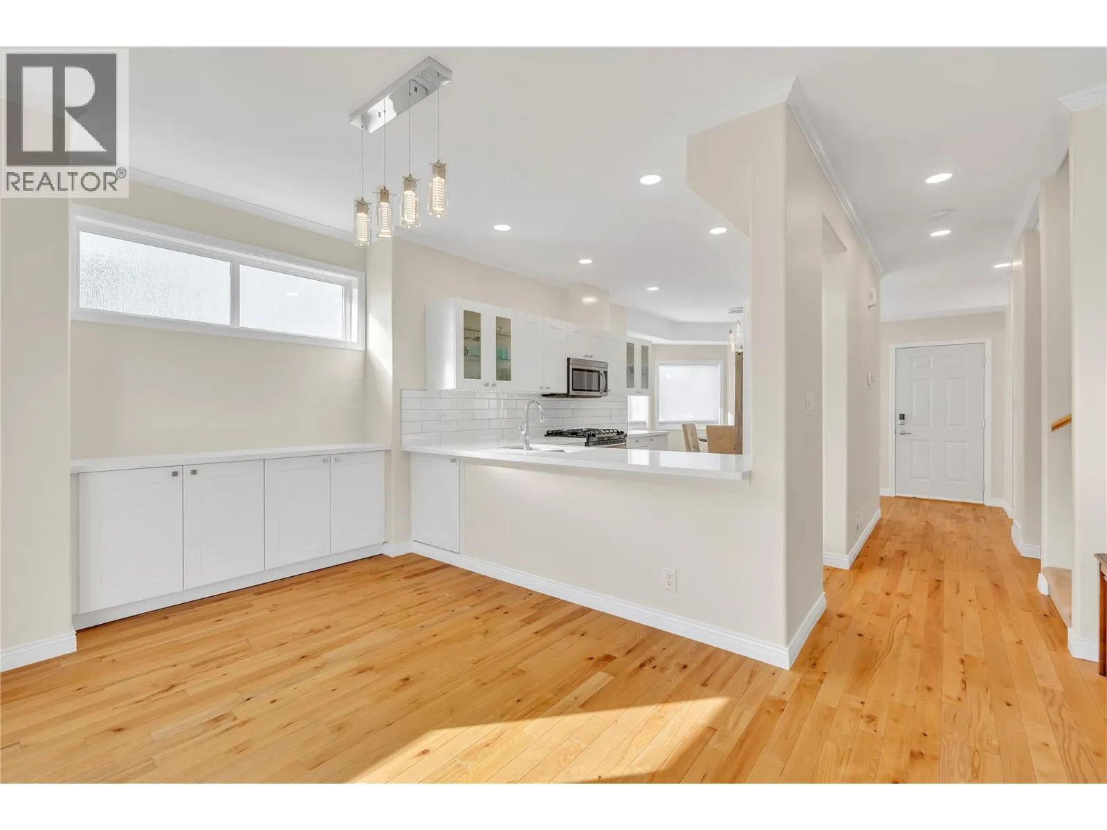 148 ROY Avenue Unit# 7