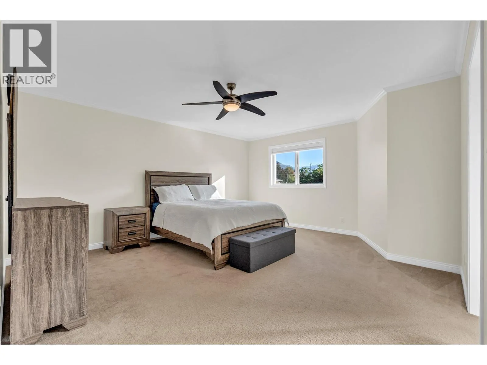 148 ROY Avenue Unit# 7