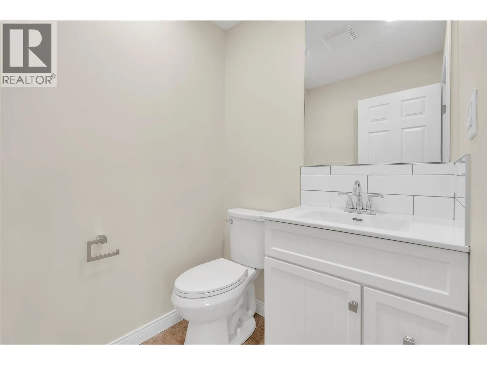 148 ROY Avenue Unit# 7