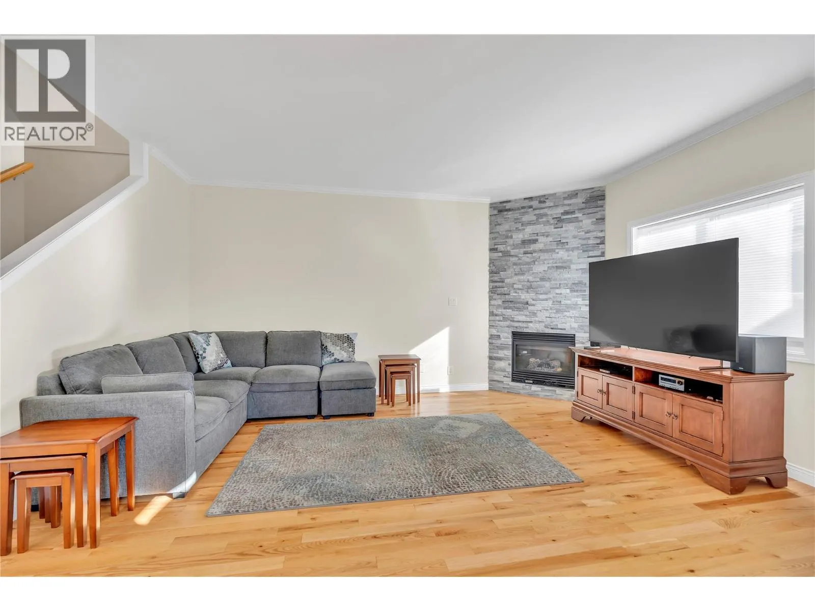 148 ROY Avenue Unit# 7