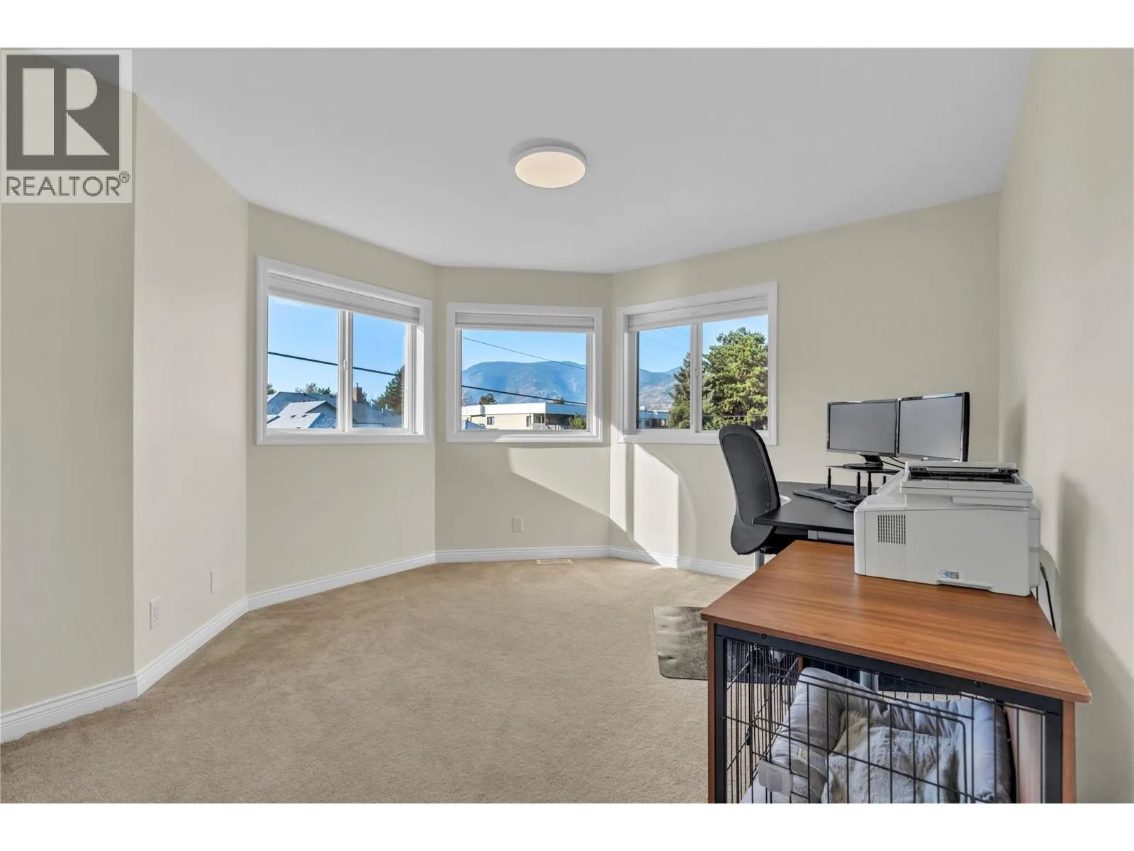 148 ROY Avenue Unit# 7