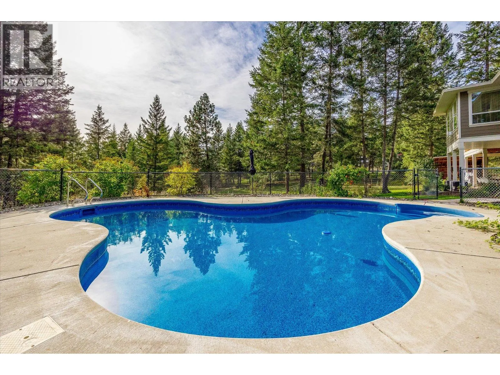 192 Louie View Drive