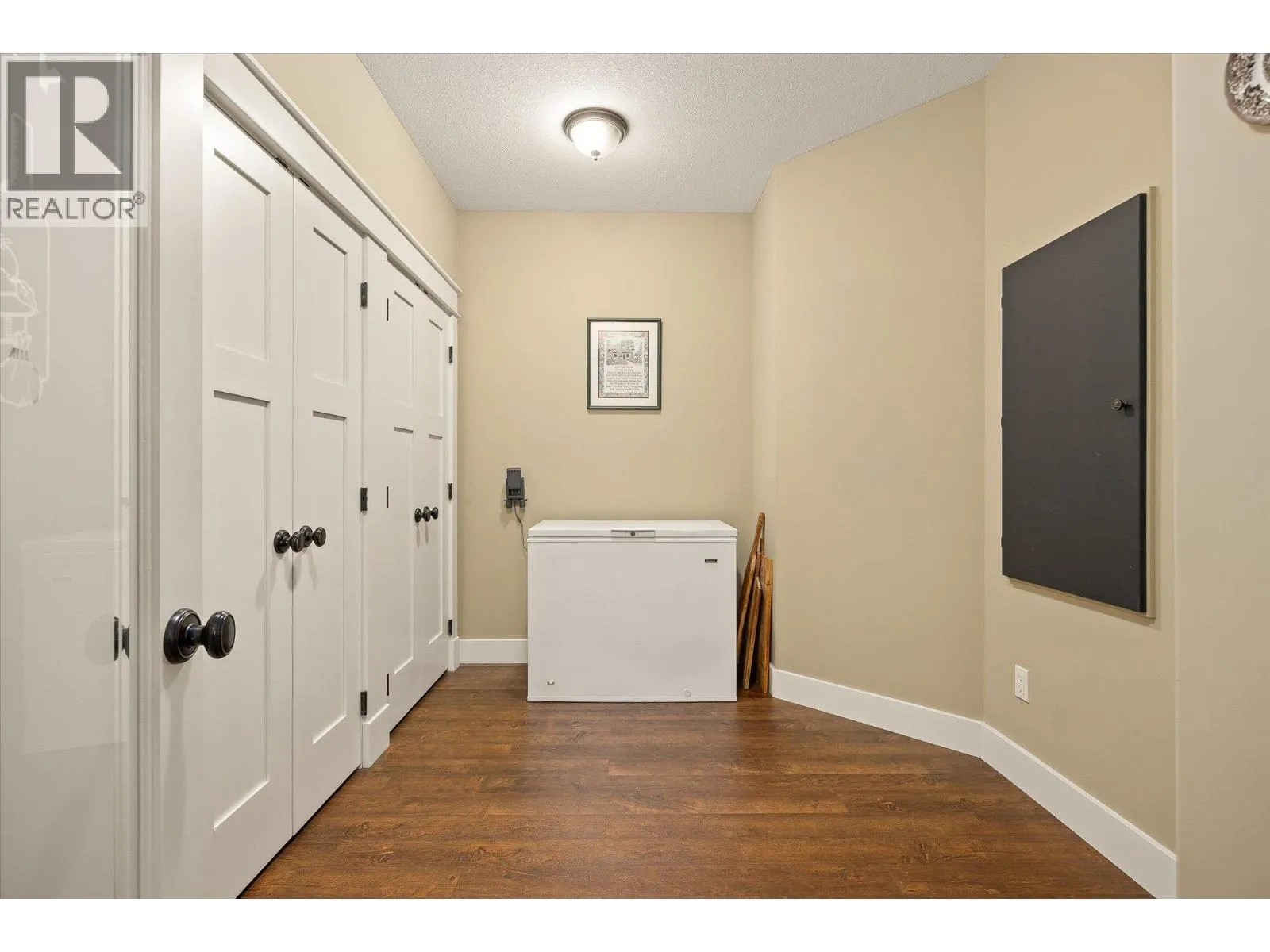 192 Louie View Drive