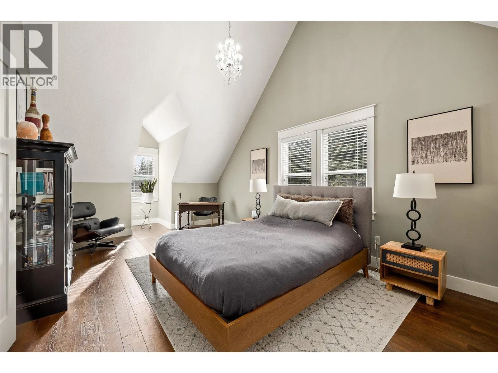 192 Louie View Drive