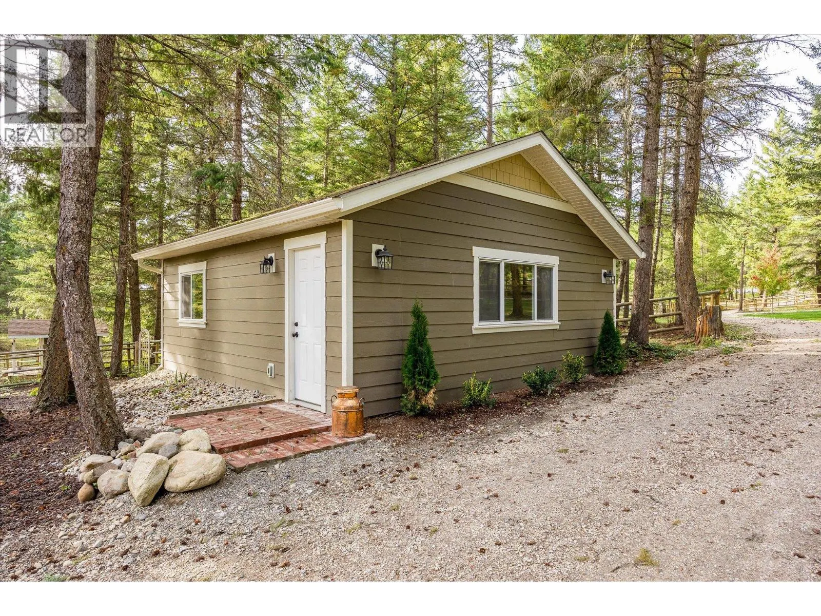 192 Louie View Drive