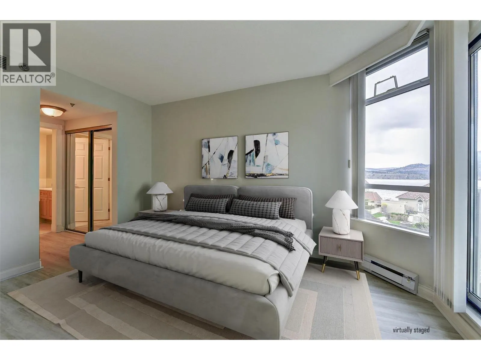 1152 Sunset Drive Unit# 606