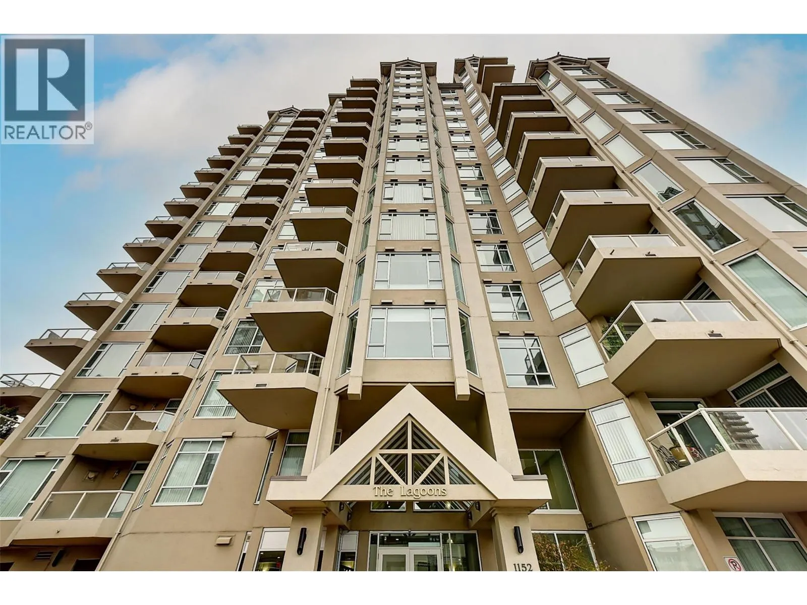 1152 Sunset Drive Unit# 606