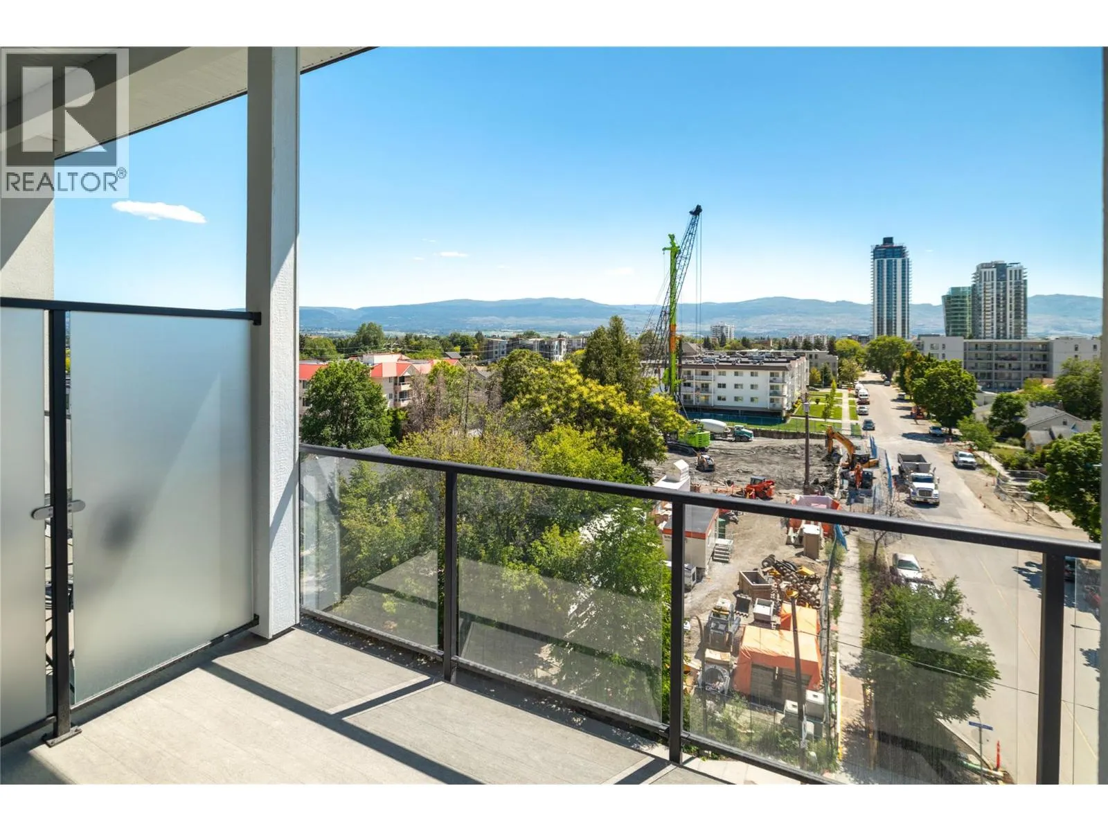604 Cawston Avenue Unit# 615