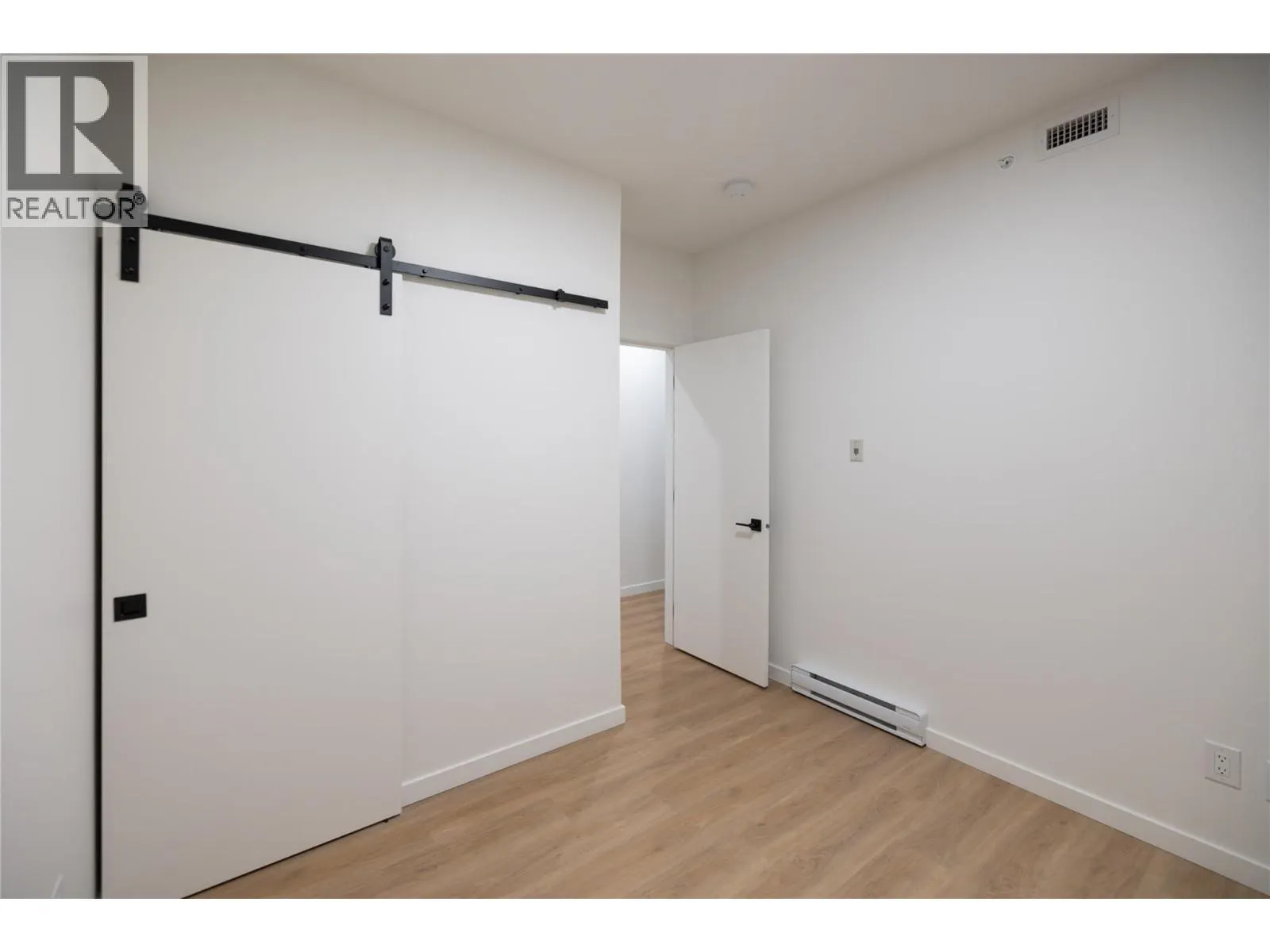604 Cawston Avenue Unit# 615