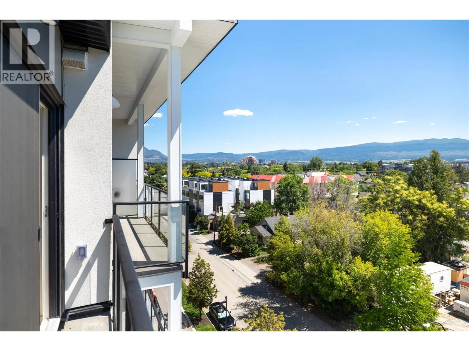 604 Cawston Avenue Unit# 615