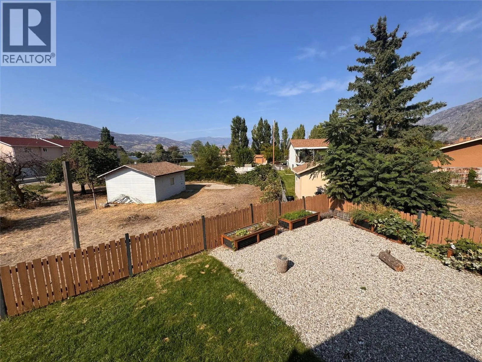 7 Birch Court