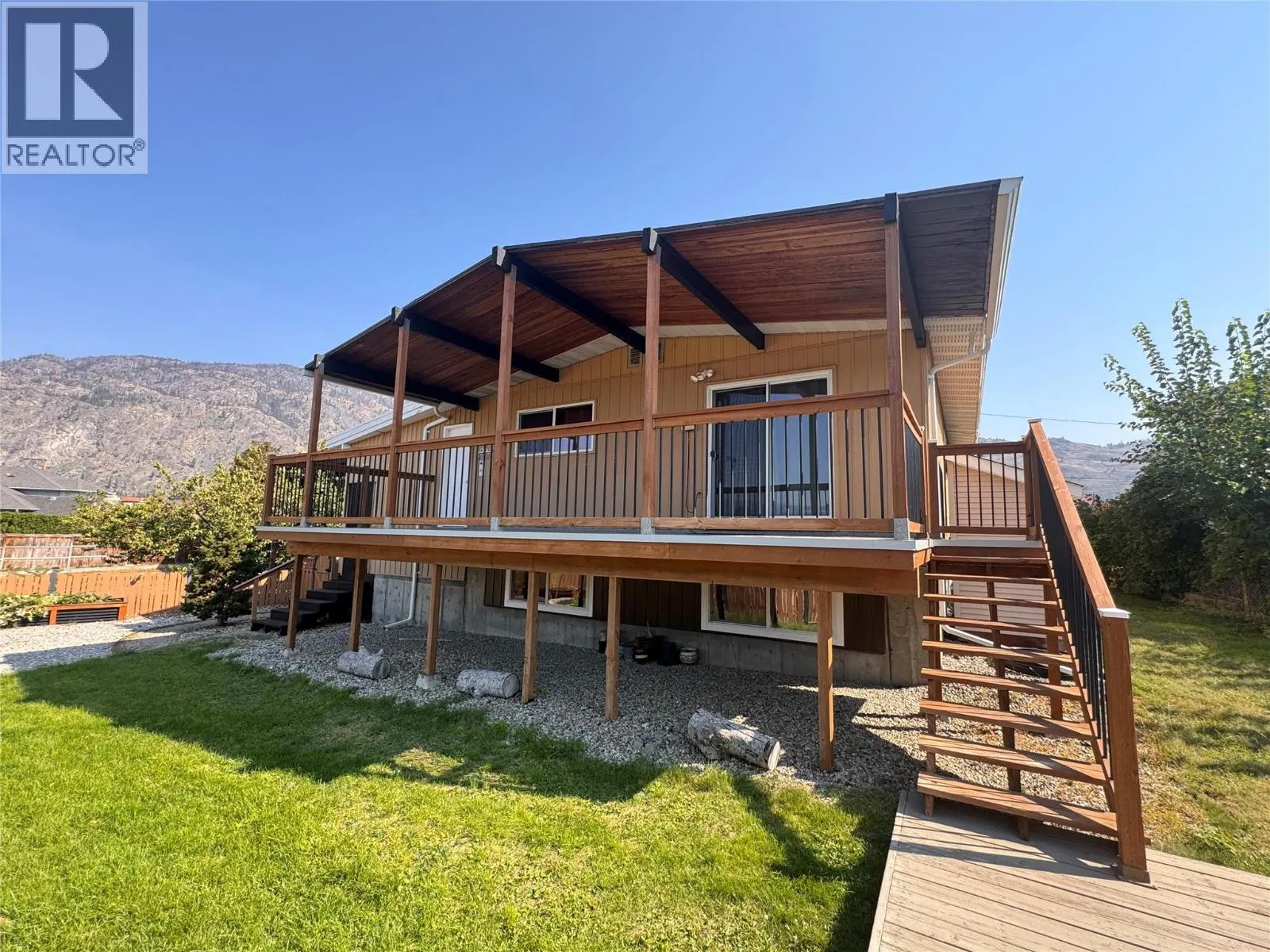 7 Birch Court