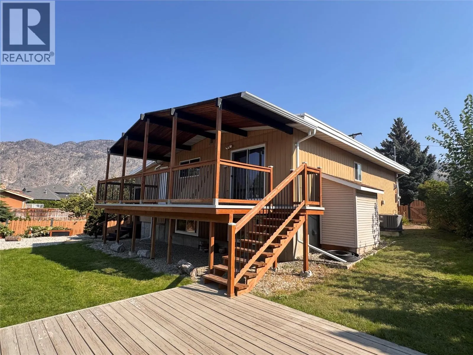 7 Birch Court