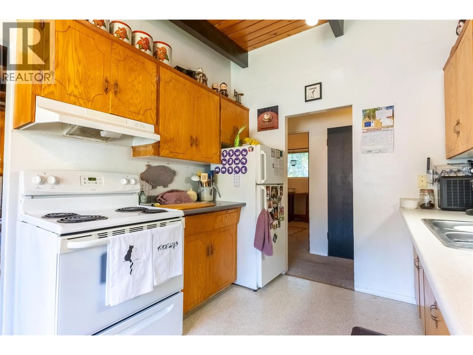 840/842 Collins Road