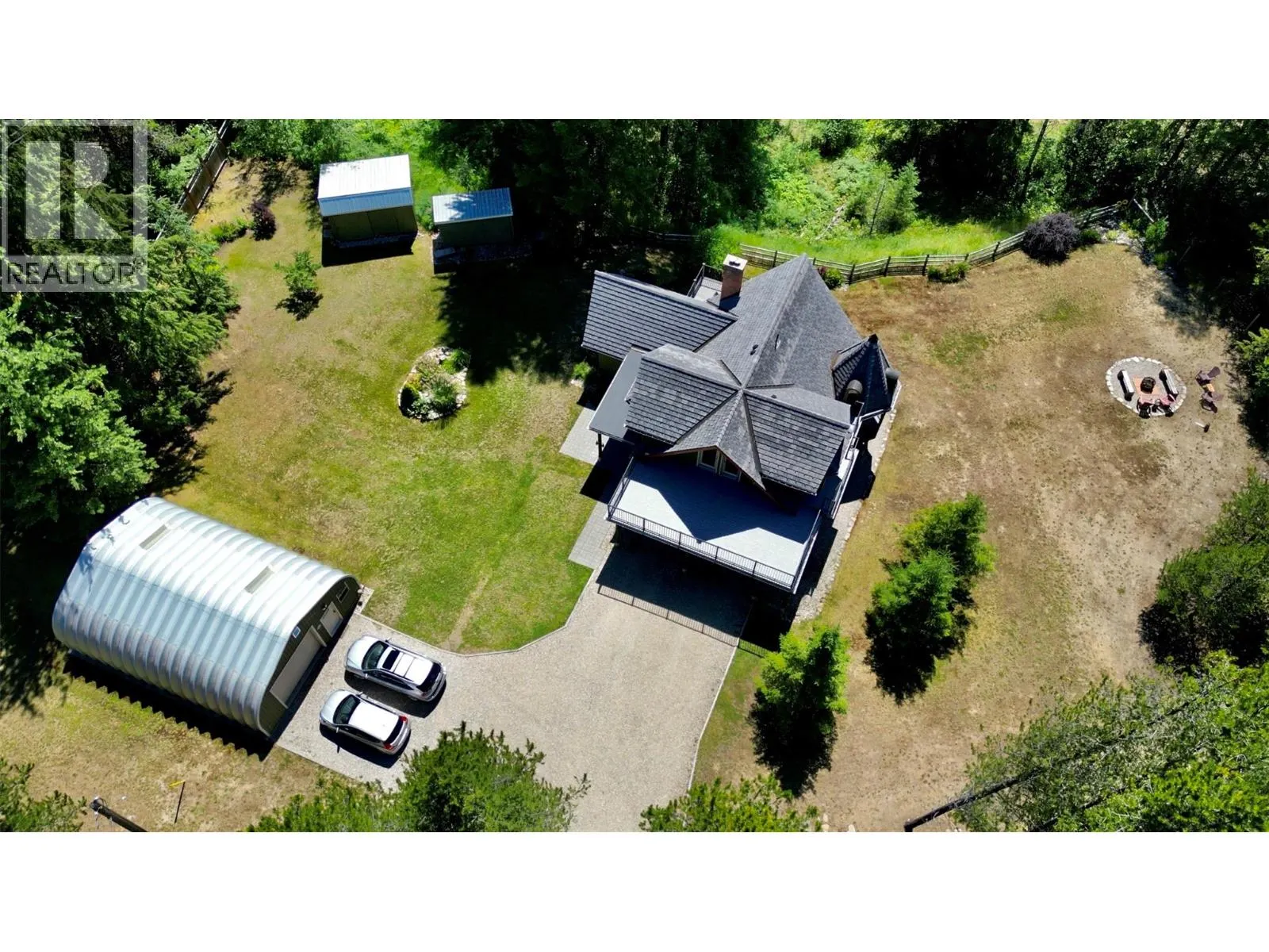 3306 Krestova Road