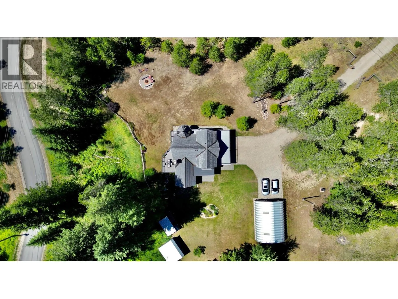3306 Krestova Road