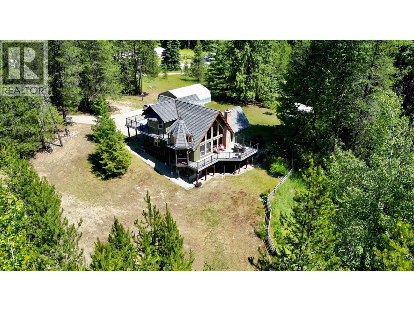 3306 Krestova Road