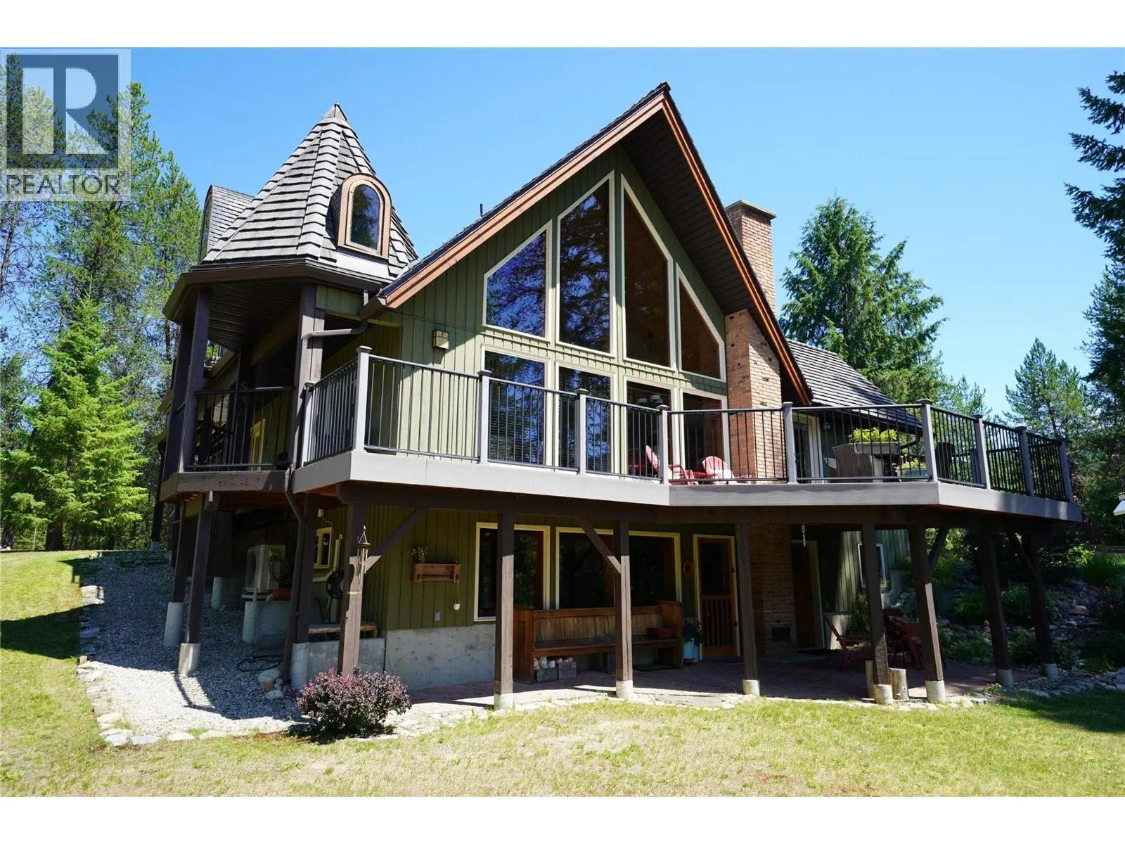 3306 Krestova Road