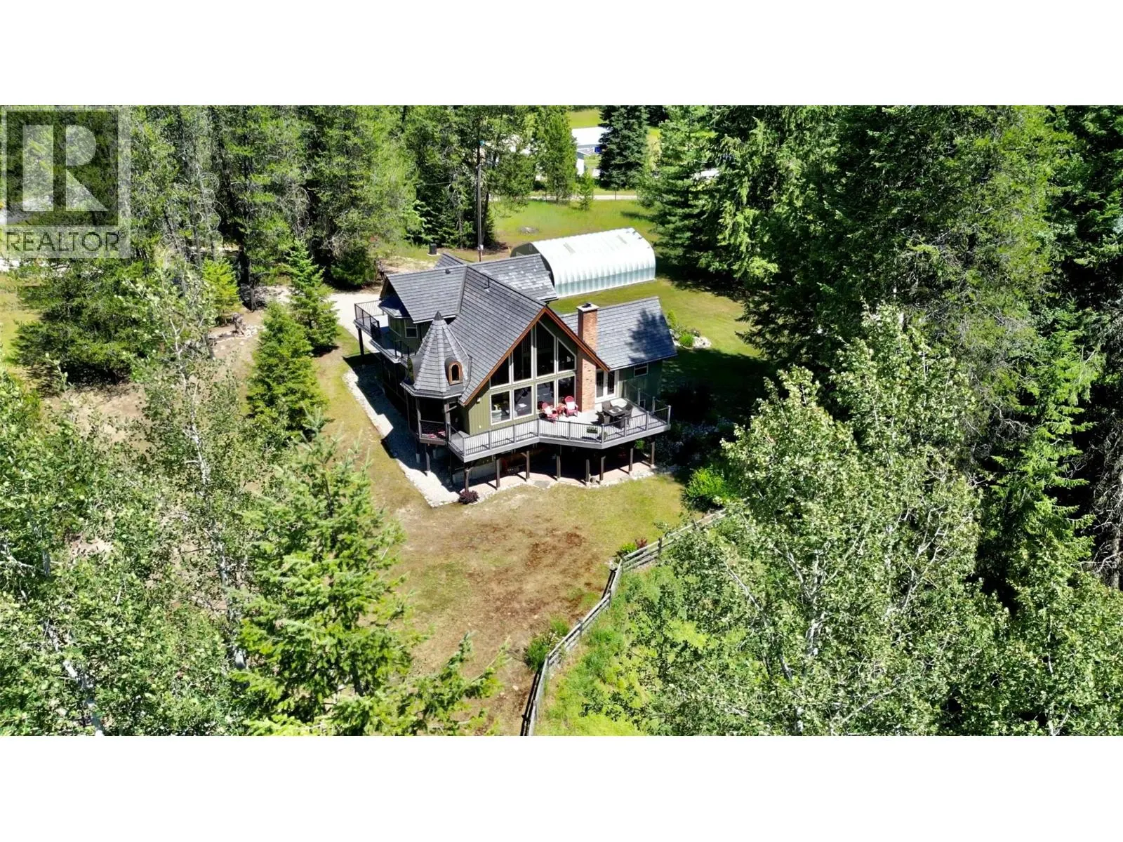 3306 Krestova Road