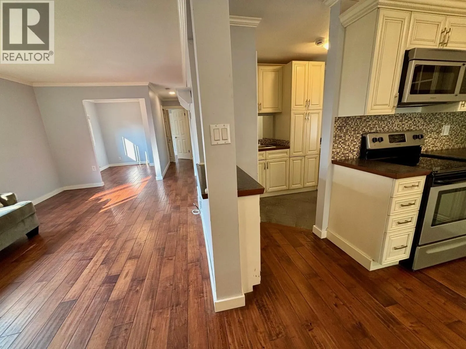 241 23 N Highway Unit# 5