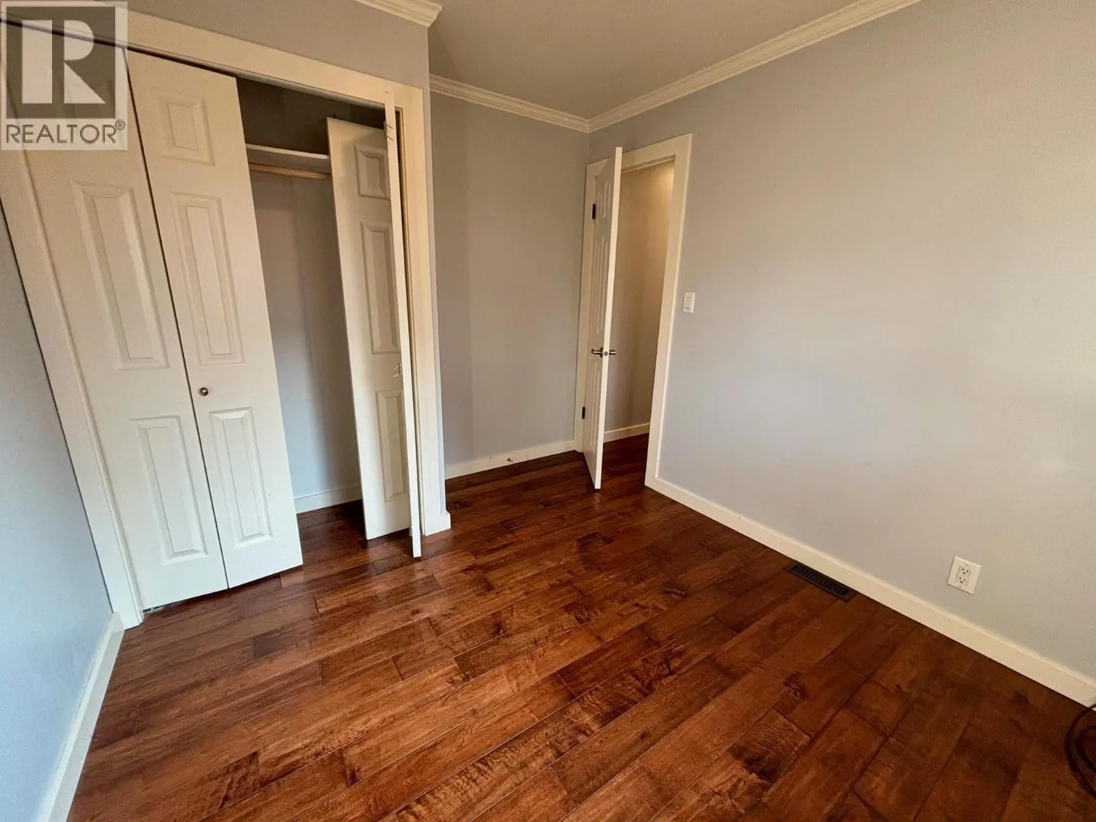 241 23 N Highway Unit# 5