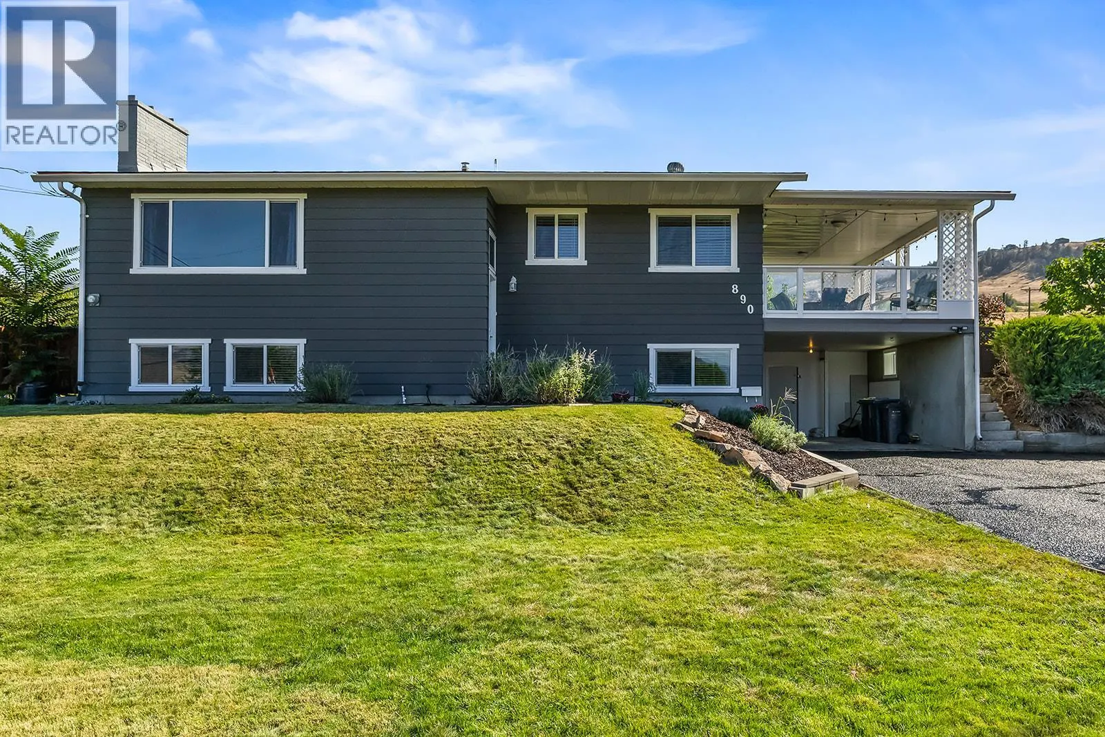 890 McKenzie Road