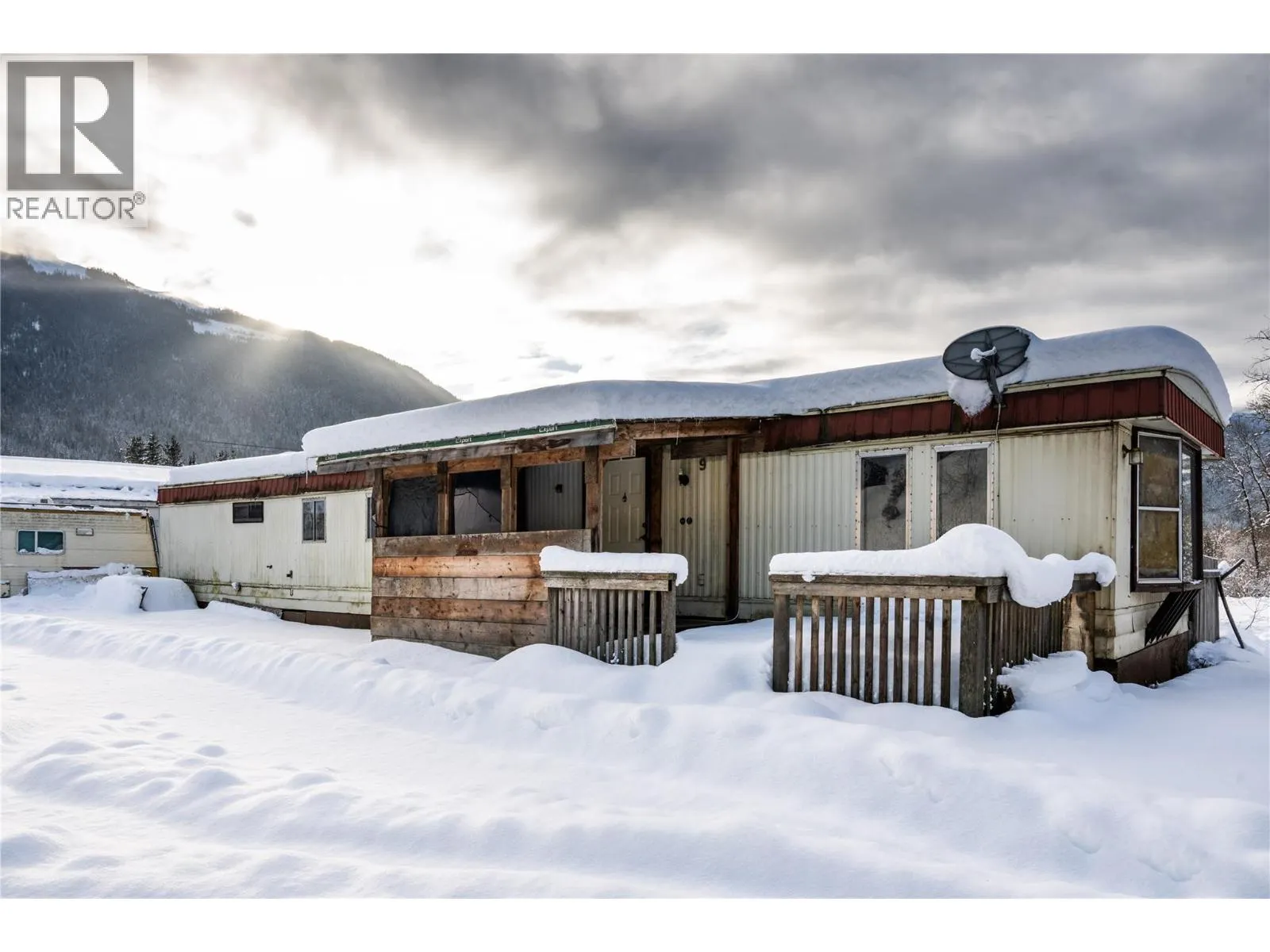 3643 Malakwa Road